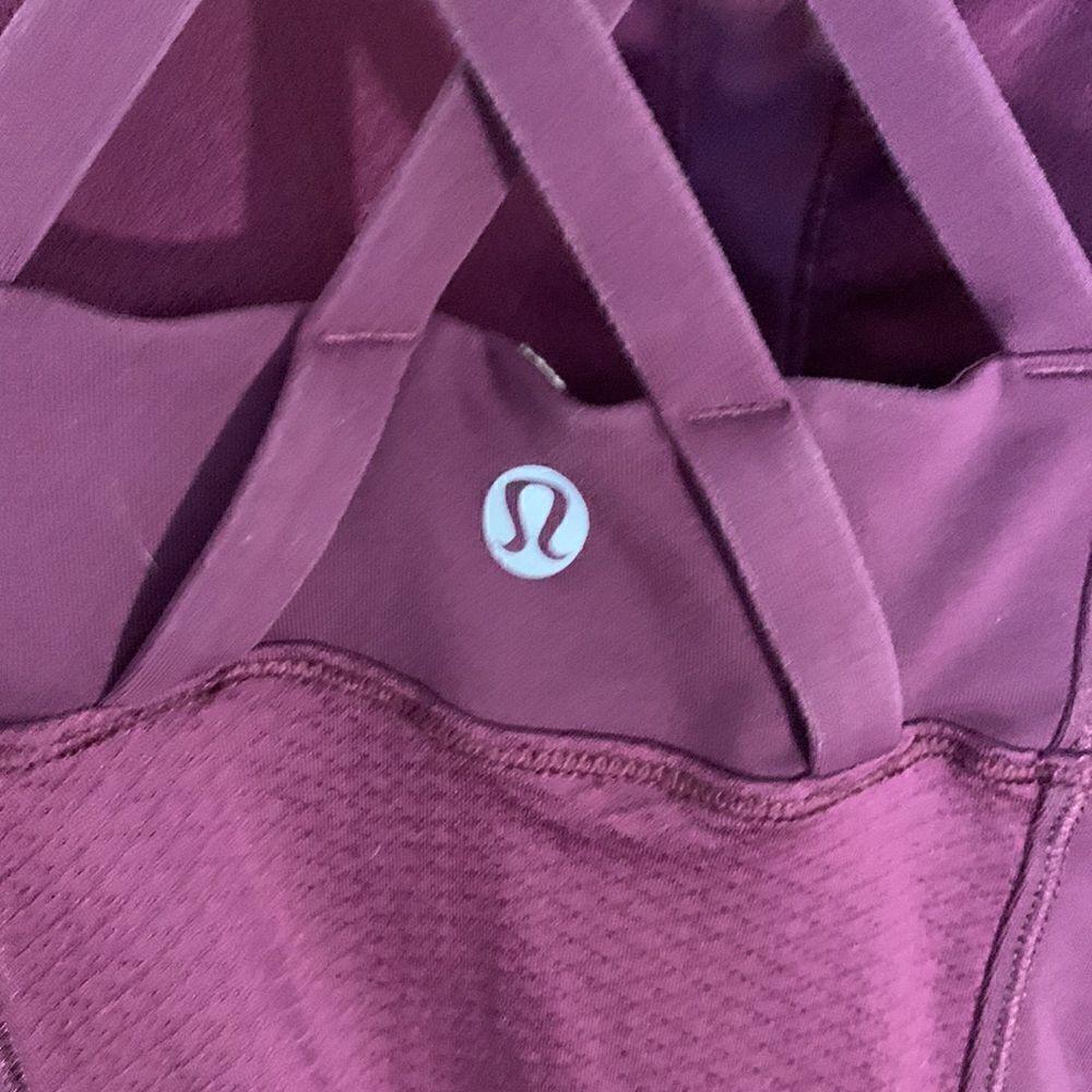 Lululemon Energy Tank - Picture 3 of 4